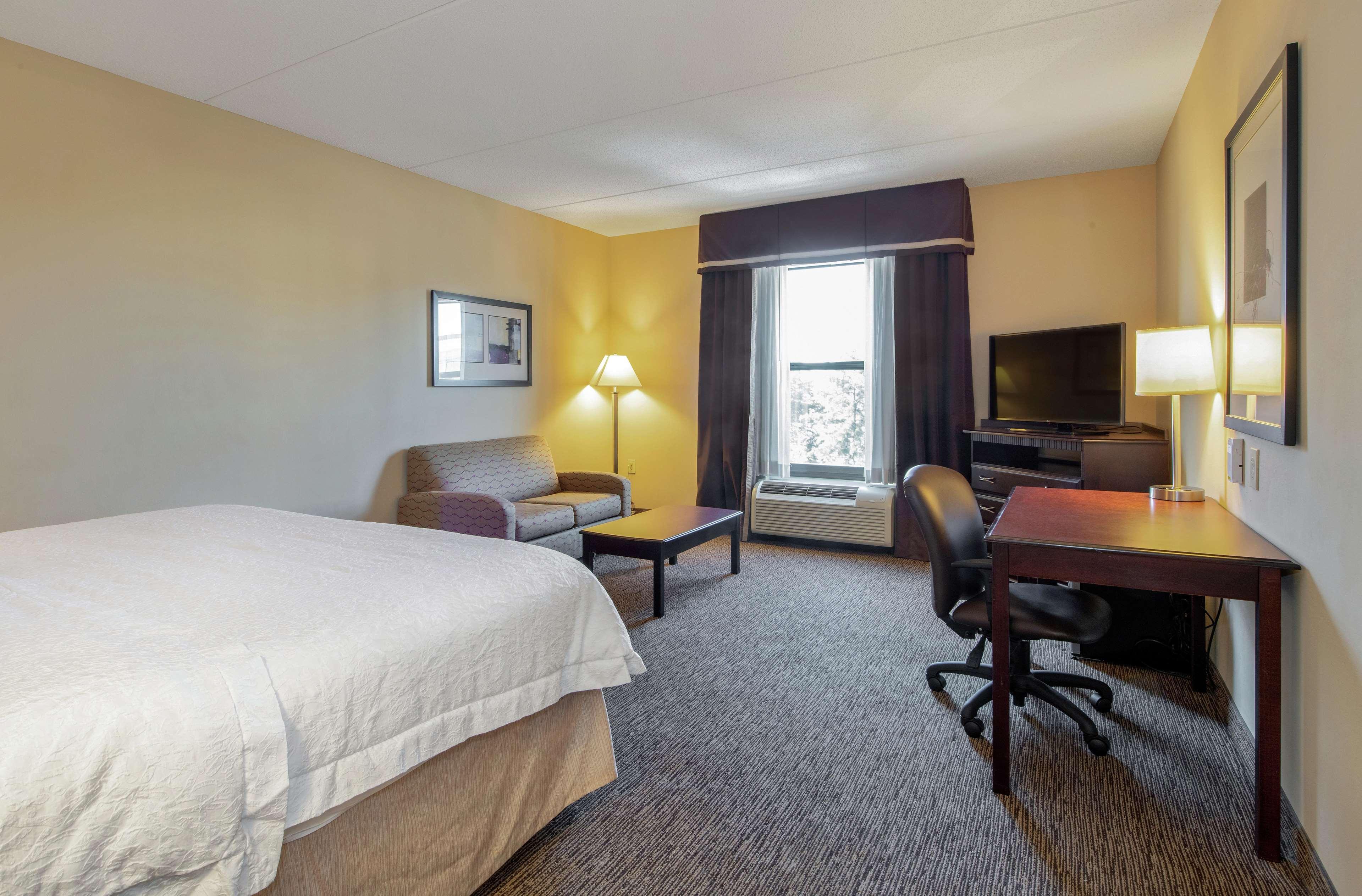 Hampton Inn & Suites Burlington Esterno foto