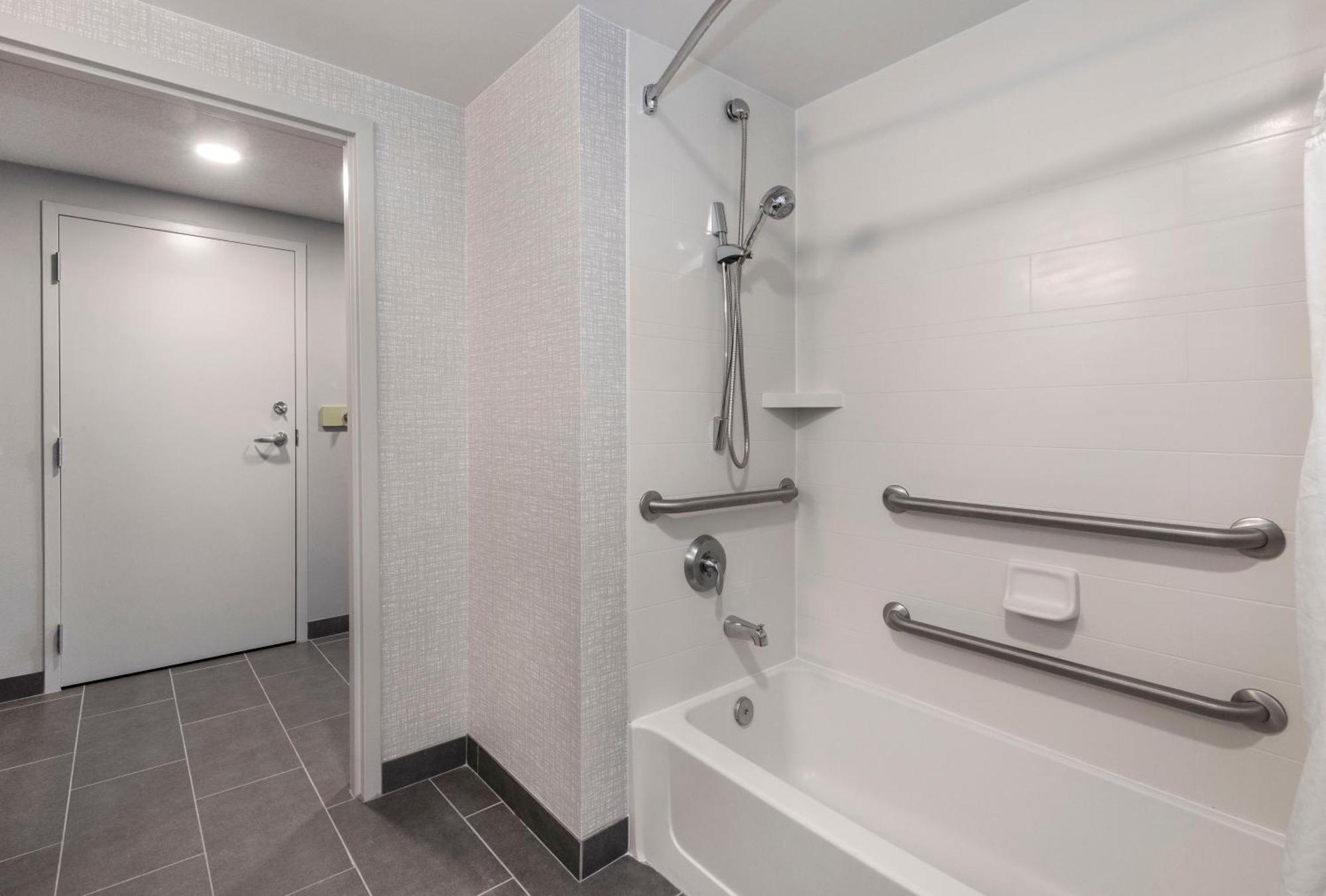 Hampton Inn & Suites Burlington Esterno foto