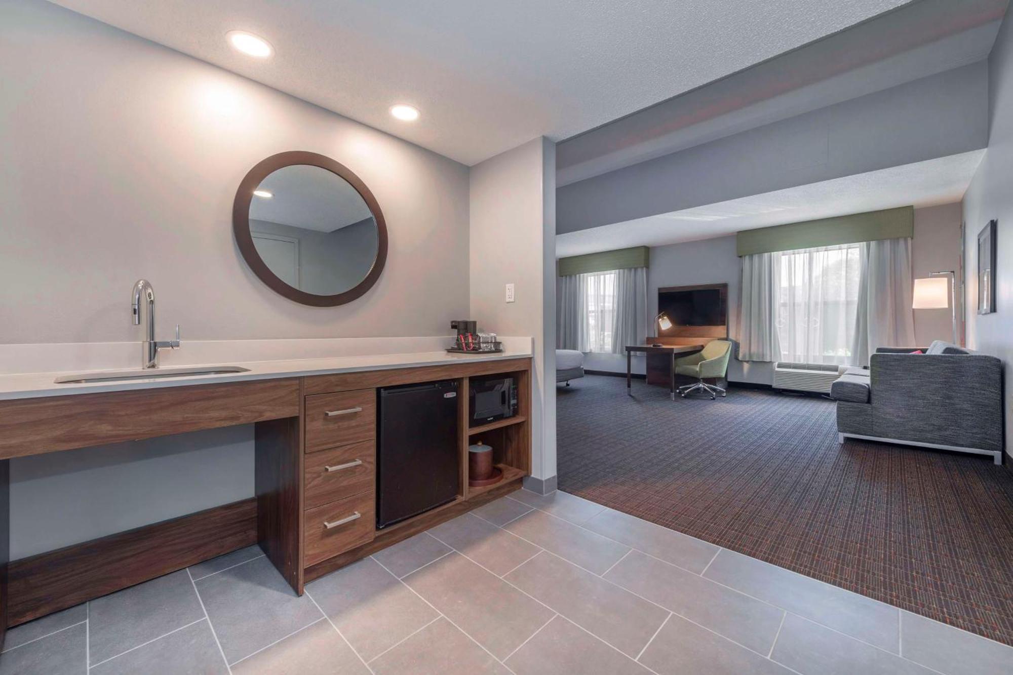 Hampton Inn & Suites Burlington Esterno foto