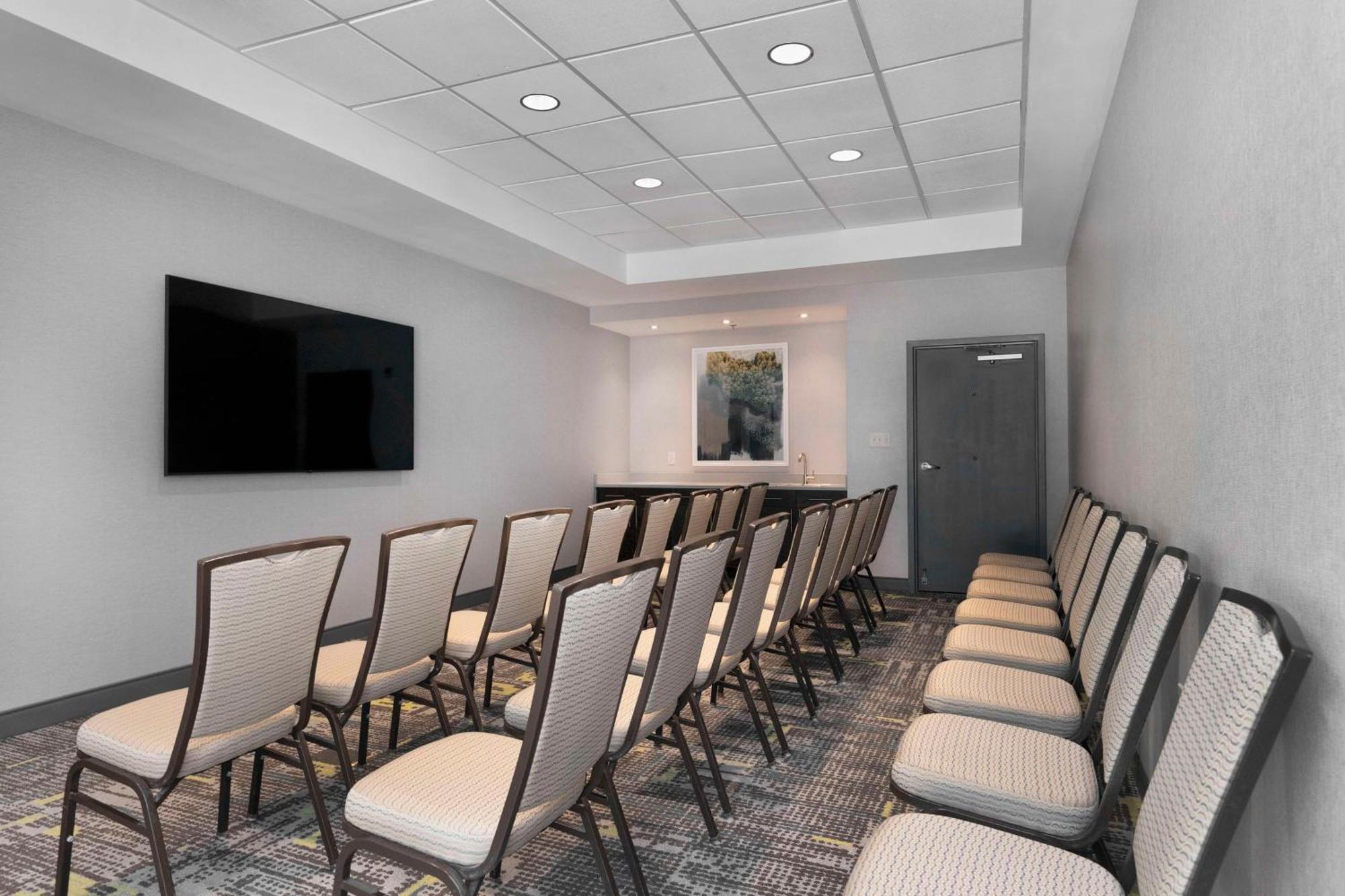 Hampton Inn & Suites Burlington Esterno foto